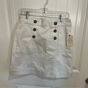 St John’s Bay White Skirt with Brown Buttons Size 6 NWT NEW Summer